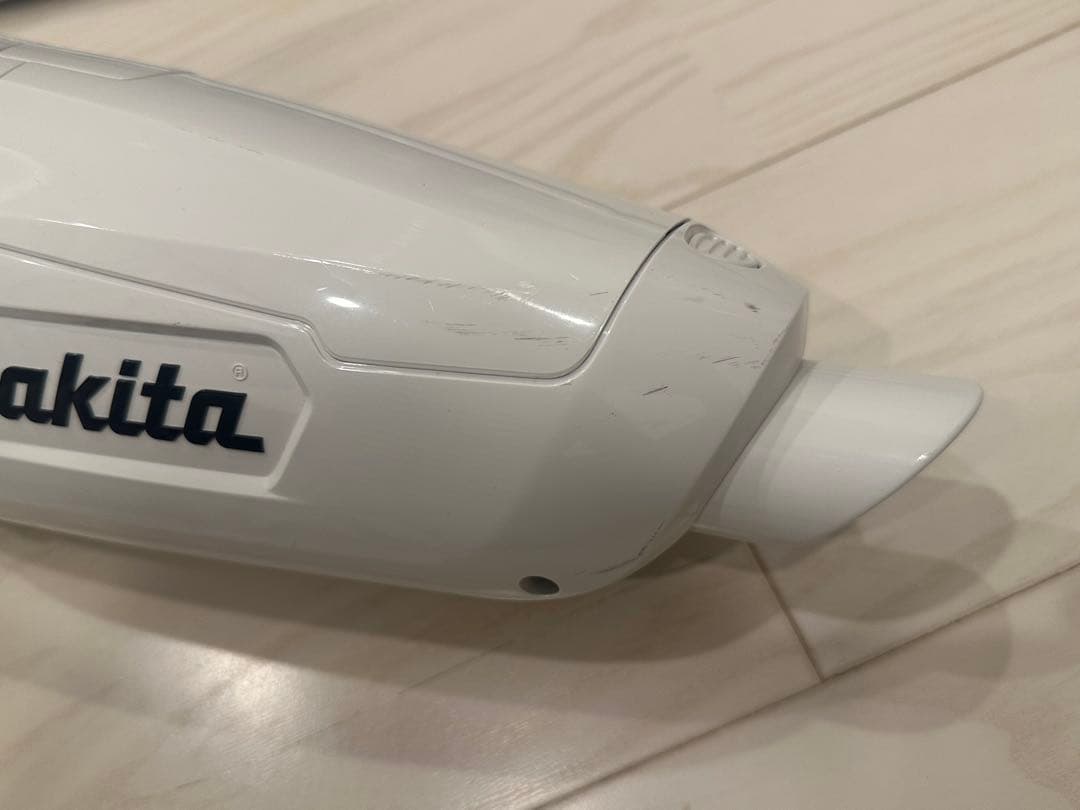 makita マキタ CL107FD 充電式クリーナー 掃除機 サイクロン