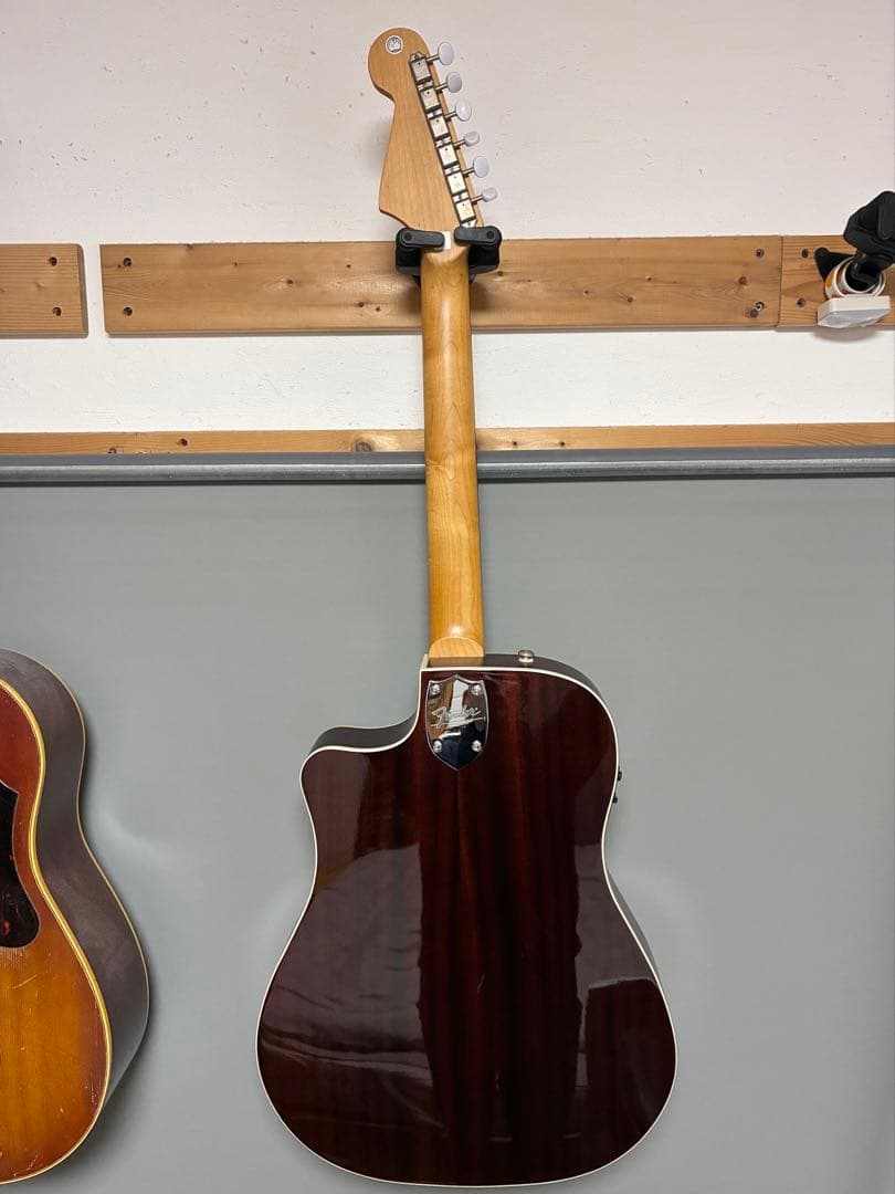 Fender Sonoran SCE Thinline エレアコ