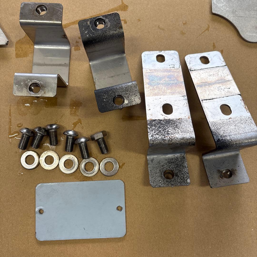 タニグチ　jb23 エンジンアンダーカバー　中古