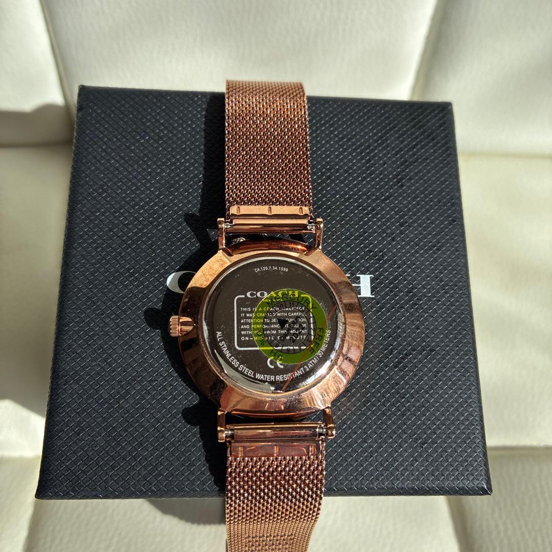 【未使用品】COACH レディース腕時計 ローズゴールド　プレゼントにも！