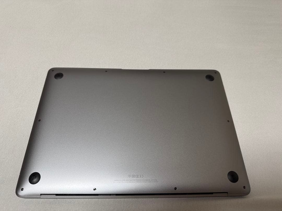 MacBook本体 Apple MacBook Air M1 2020 16GB/256GB