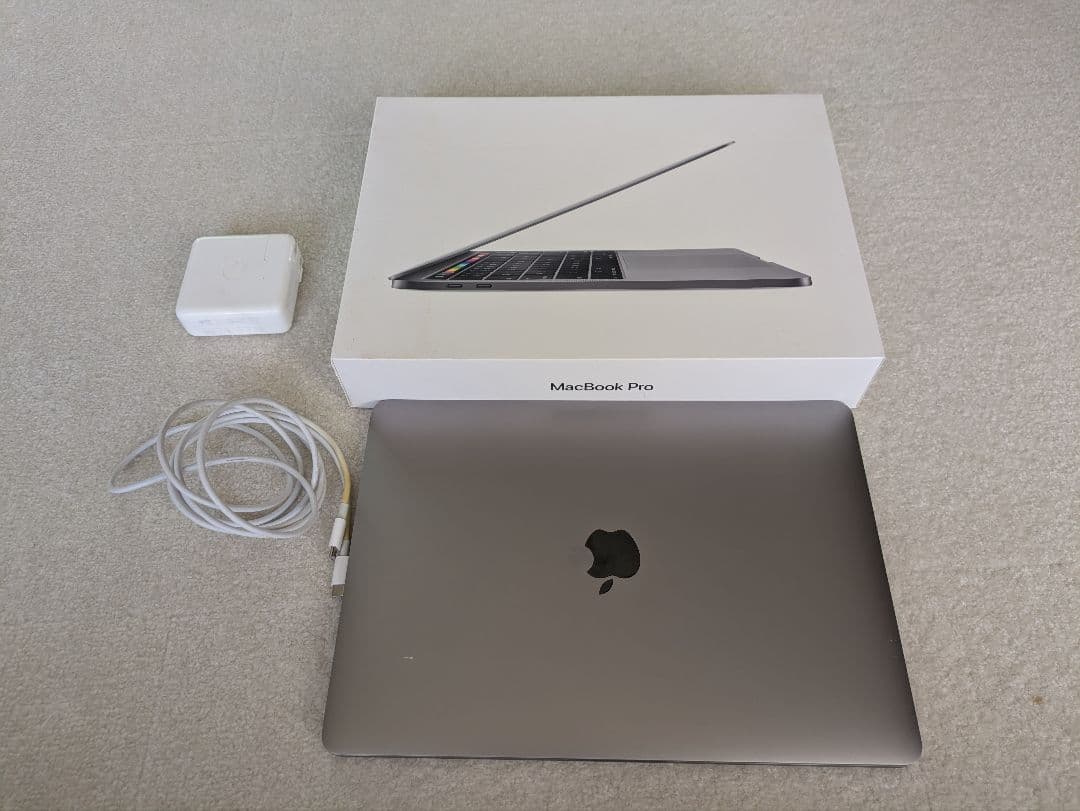Apple MacBook Pro 13インチ 充放電311回