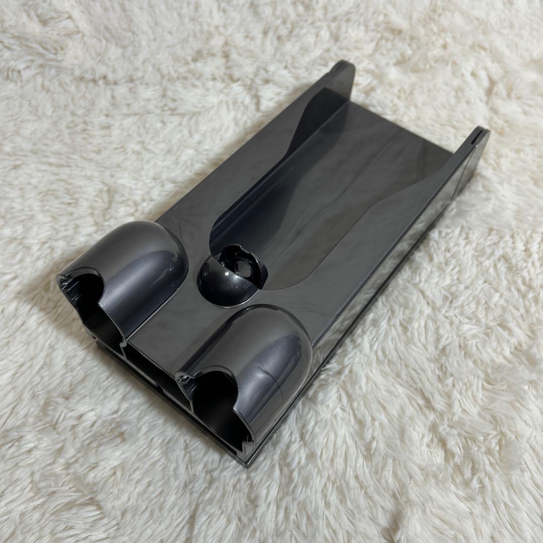 dyson コードレスクリーナー SV12