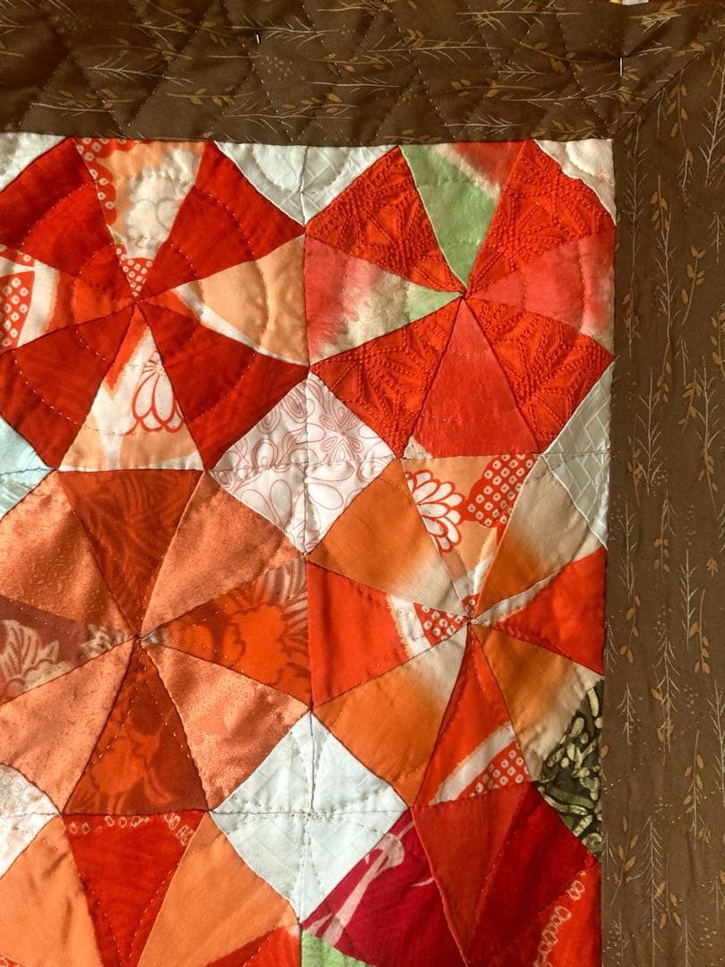 パッチワーク　手作り　タペストリー