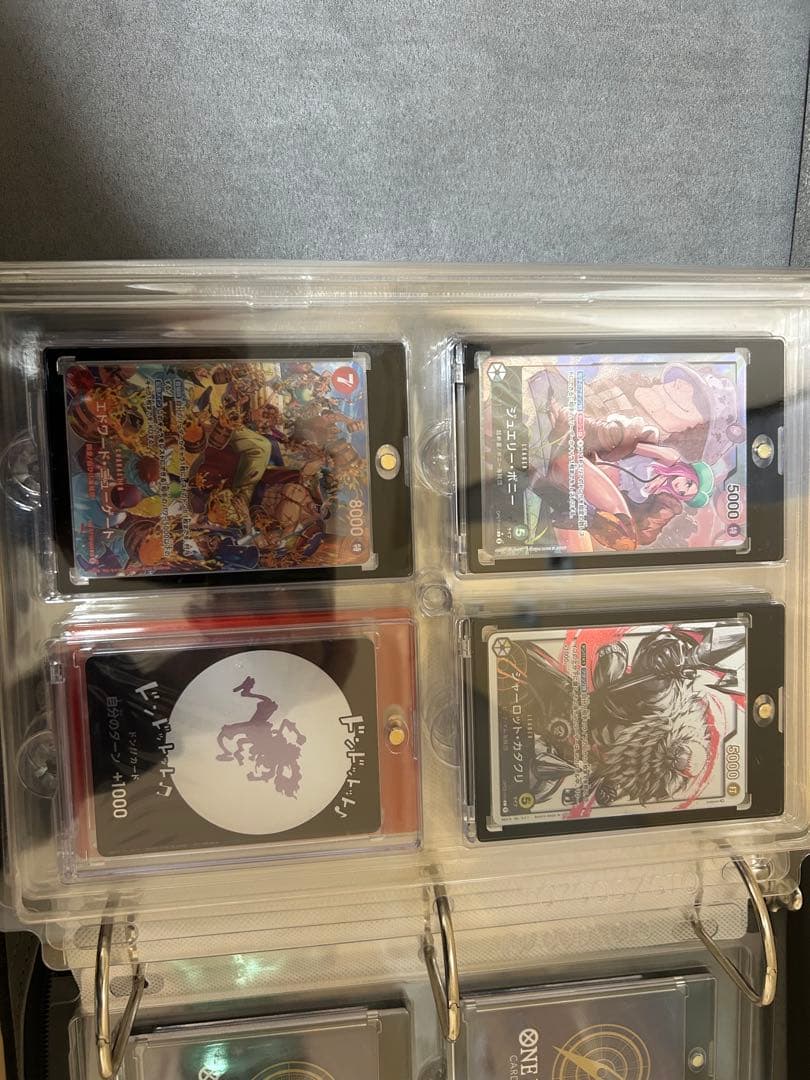 ワンピースカード　引退　マグネットローダー等すべて。コミパラ　説明文お読み下さい