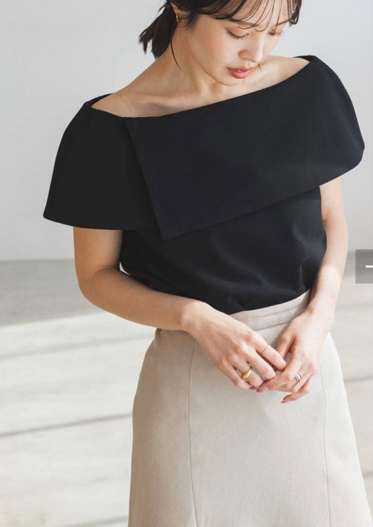 【美品ドライクリーニング済】NOBLE ケープブラウス　BLACK