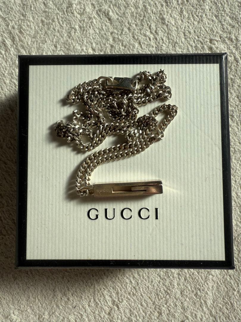 GUCCI シルバー ペンダント ネックレス