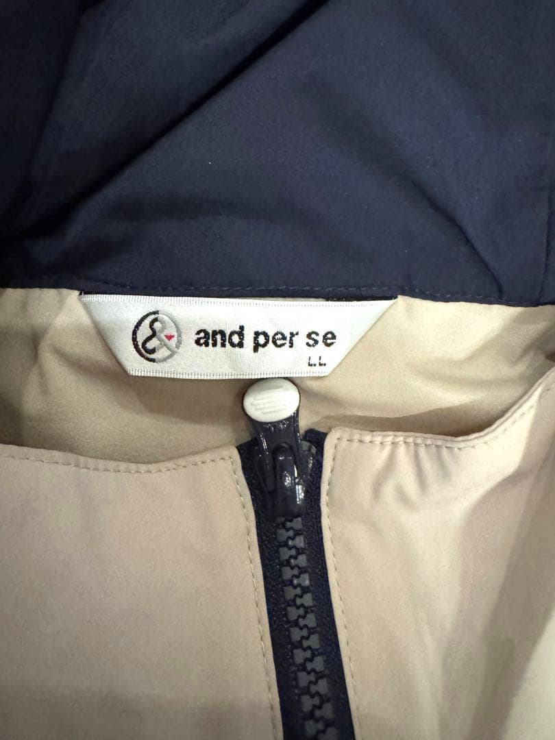 【値下げ】and per se フード付きベスト ベージュ/ネイビー
