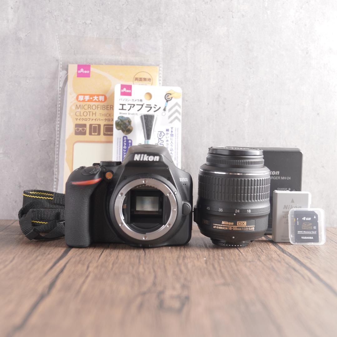 ✨ショット数まさかの64回でほぼ未使用✨Nikon D3500　267-1