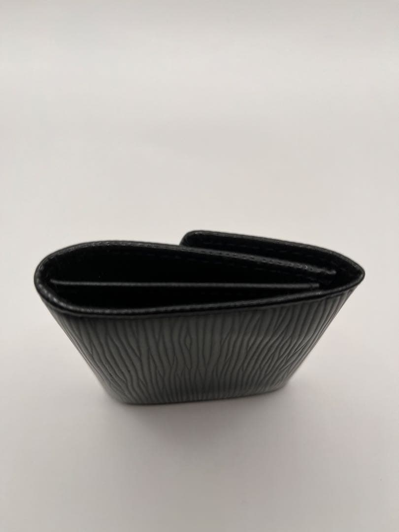 美品 ルイヴィトン エピ ケース M63412