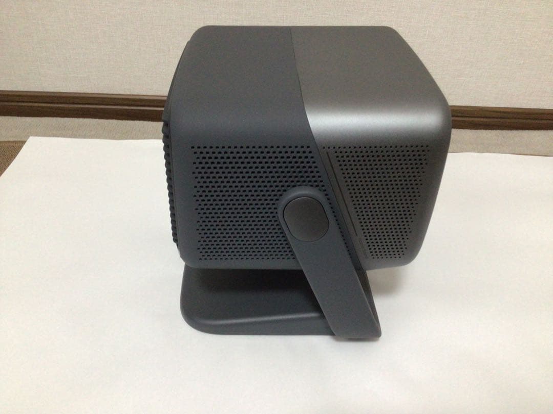 JMGO N1S 4K Proプロジェクター 本体 グレー