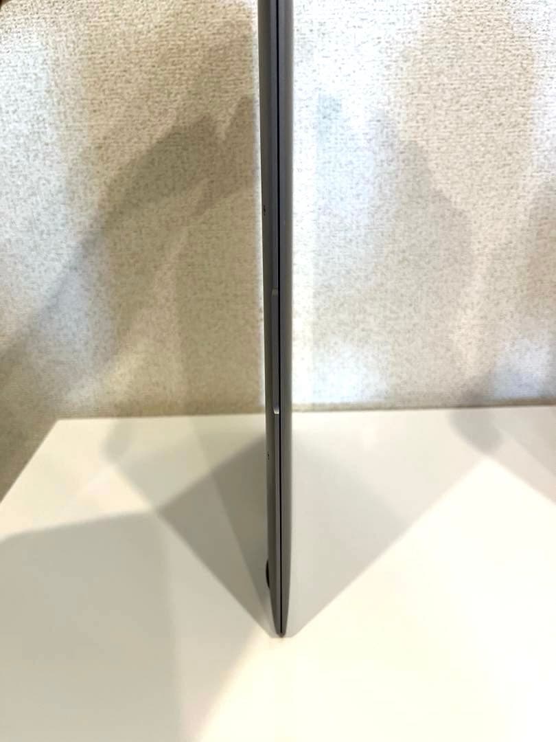 Apple MacBook Airスペースグレー13インチ ※箱無し※状態良好