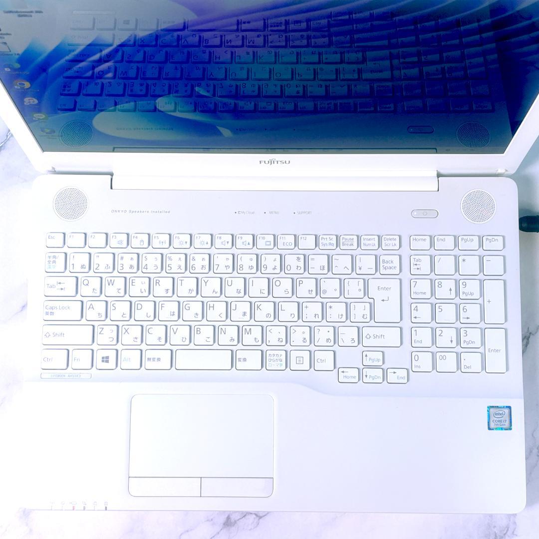 Corei7・8GB・SSD・ブルーレイ☆Win11・ホワイト・ノートパソコン