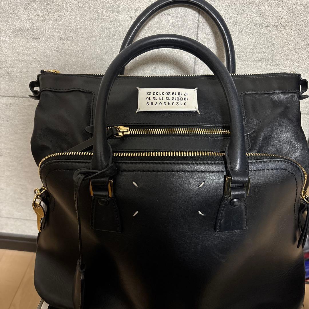 メゾンマルジェラ 5AC ハンドバッグ レザー 鍵 チャーム　ミディアム　黒