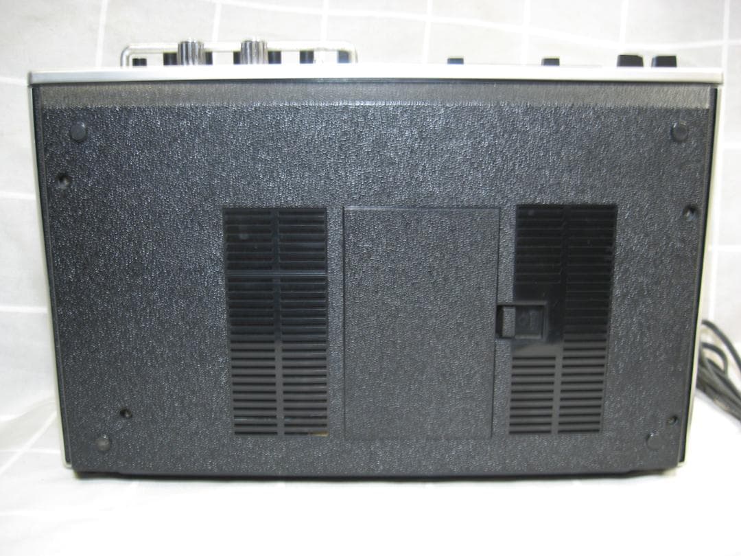 【昭和レトロ】ソニー ステレオカセットコーダー TC-2810 ジャンク扱い