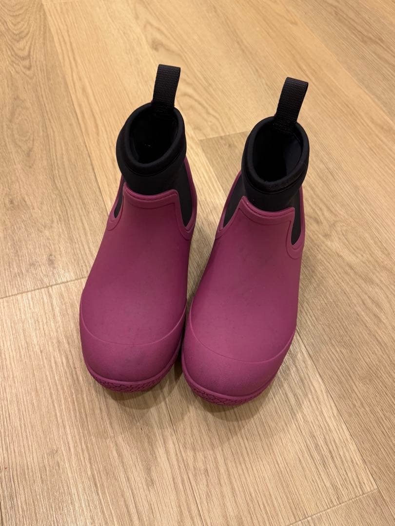 Celine ピンク ショートゴムブーツ 37