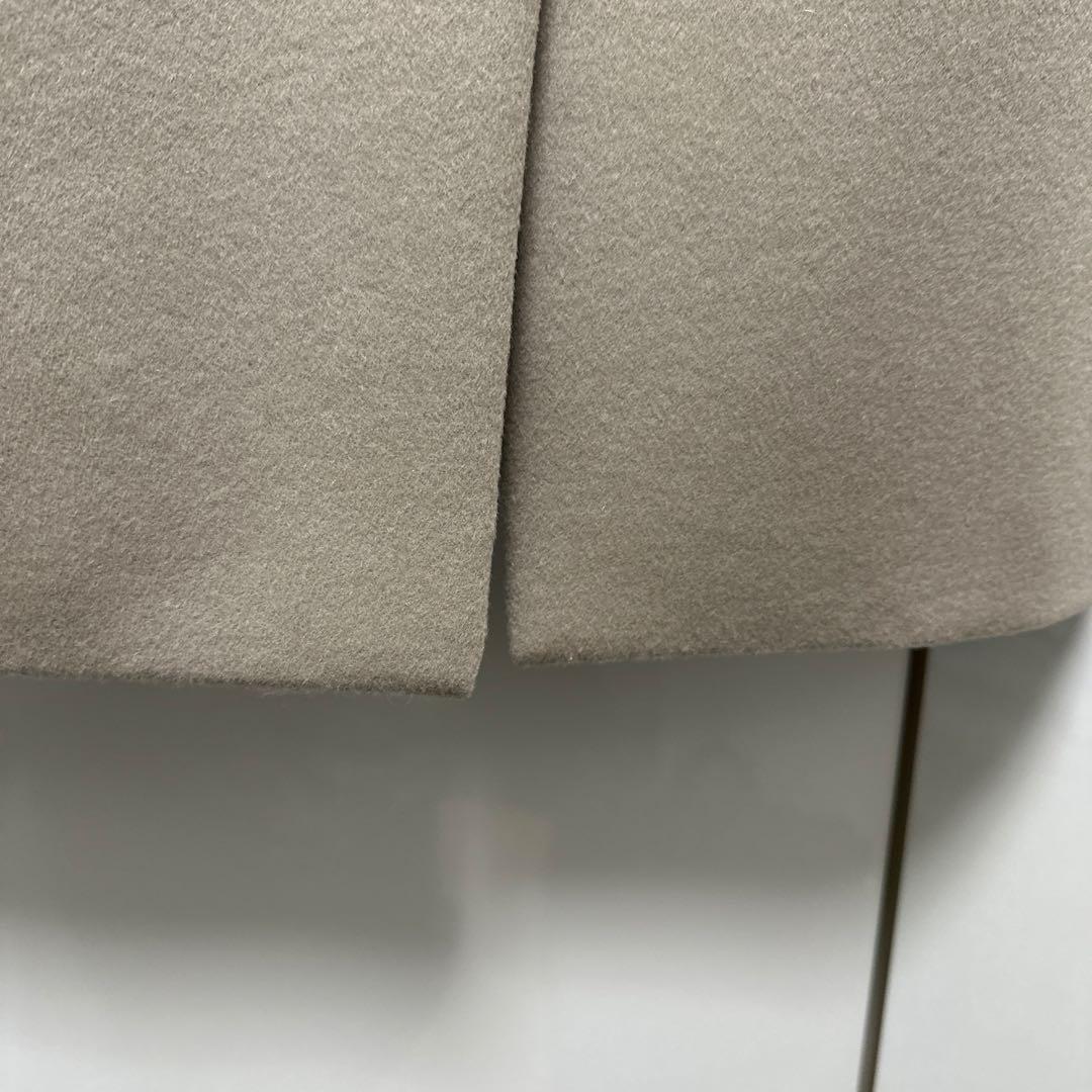タグ付き　untitled グレージュの羊毛カシミアだけのコート