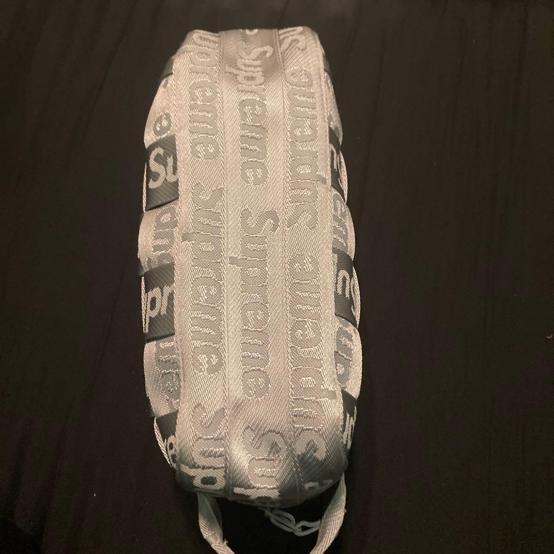 Supreme グレー メッシュポーチ　グリーン