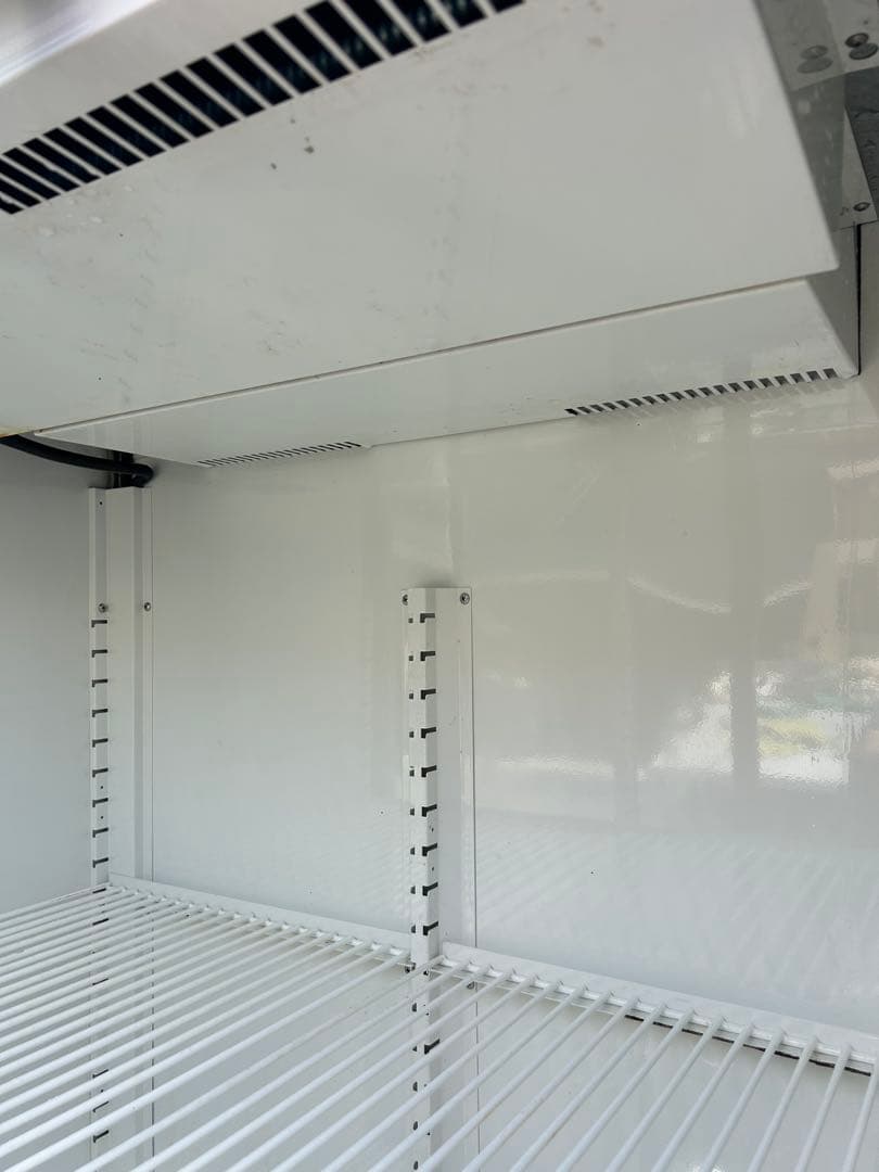 サンデン【大容量ショーケース】冷却確認済み