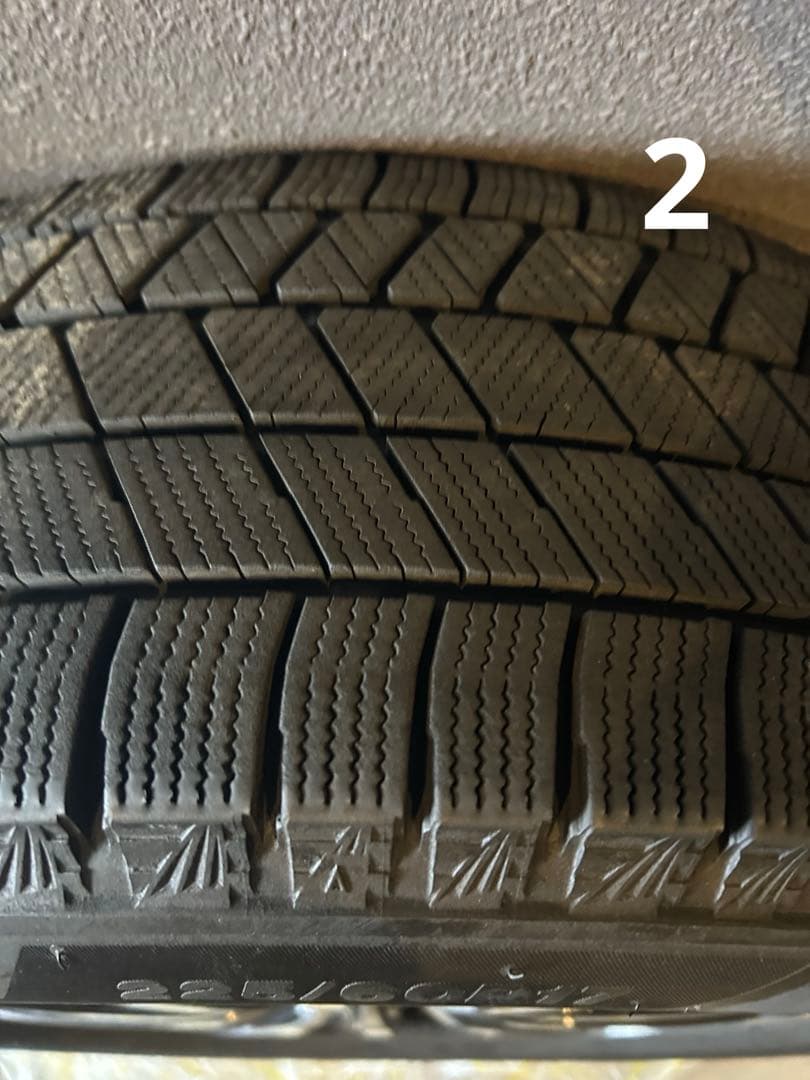 ブリヂストン 17インチ スタッドレスタイヤセット