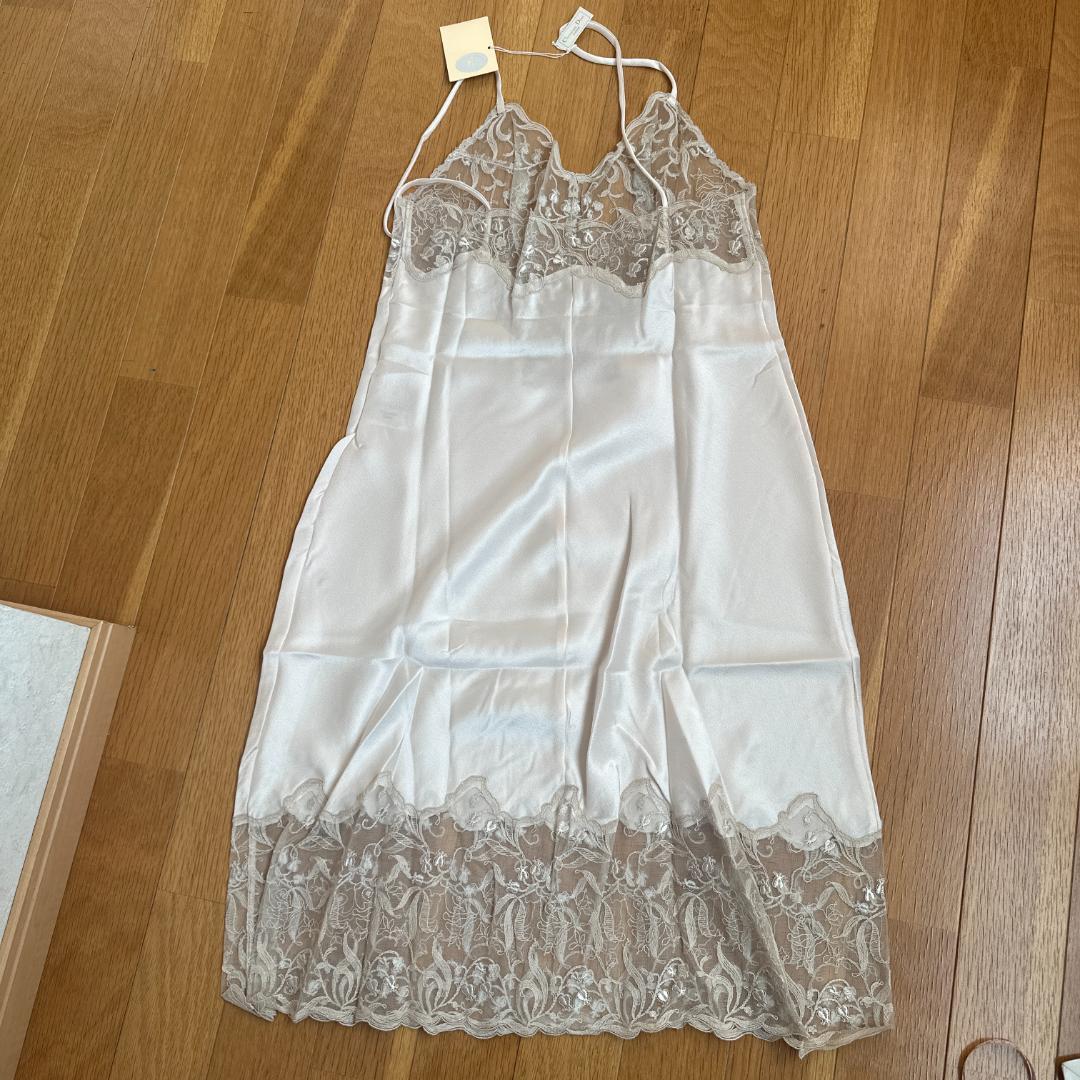 クリスチャンディオール　タグ付き　ロングスリップ