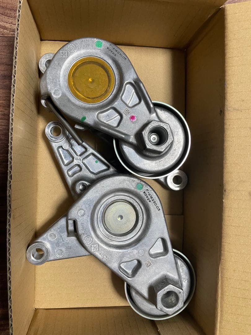 スズキ純正　テンショナ　6個 3セット