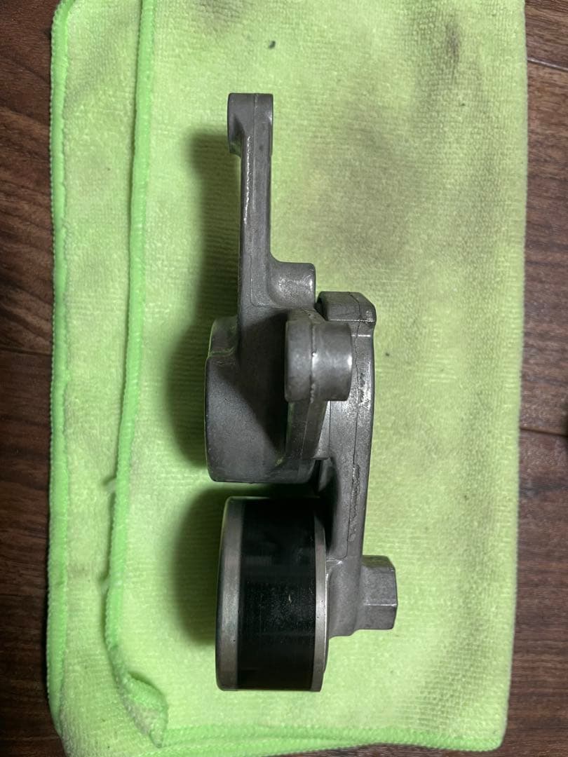 スズキ純正　テンショナ　6個 3セット