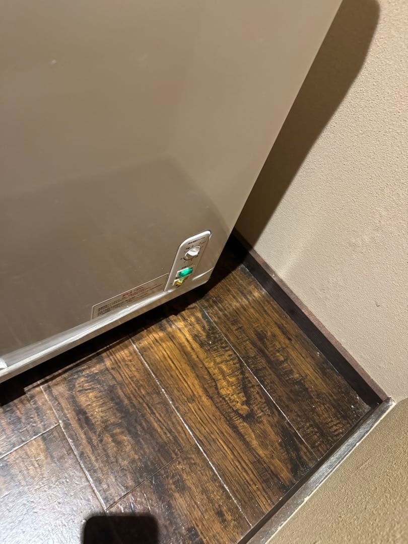 大型冷凍庫 ホワイト　業務用　清掃済み