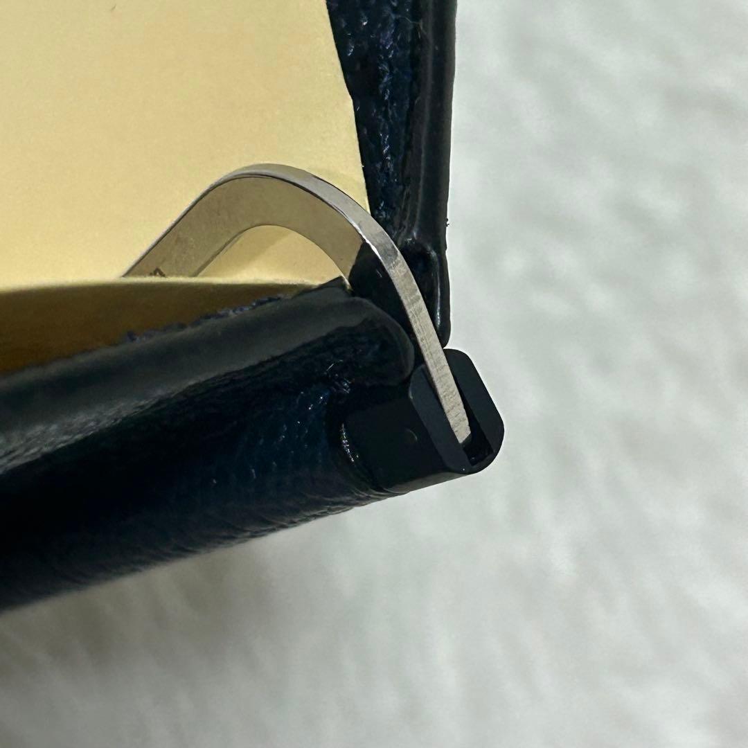 【未使用】ヴァレクストラ　マネークリップ　札入れ　ネイビー