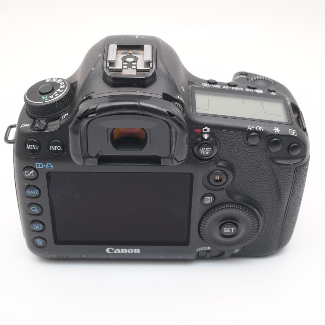 Canon キャノン EOS 5D MarkIII + BG-E11