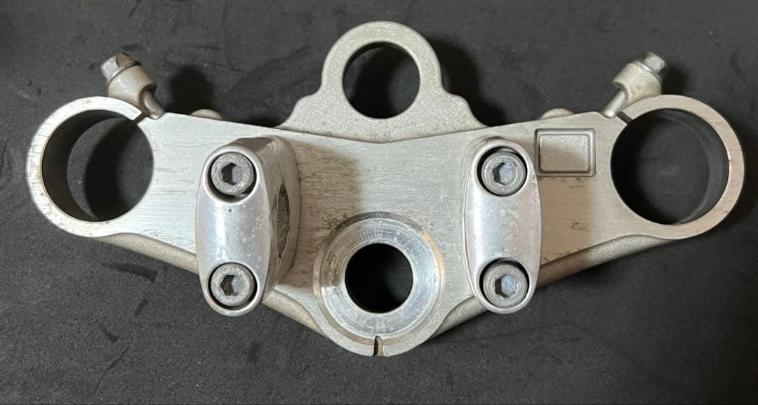 NC39 ステム トップブリッジ