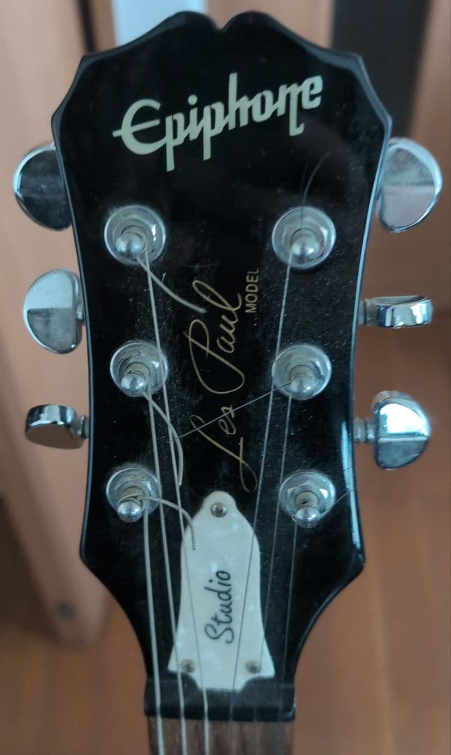 【ジャンク品？】Epiphone　LesPaulStudio、ソフトケース付き
