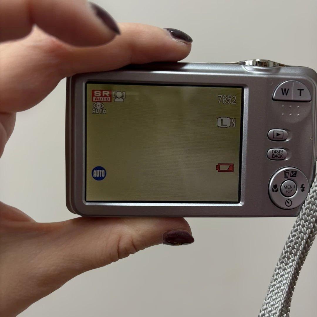 Fujifilm FinePix JX420 コンパクトデジタルカメラ