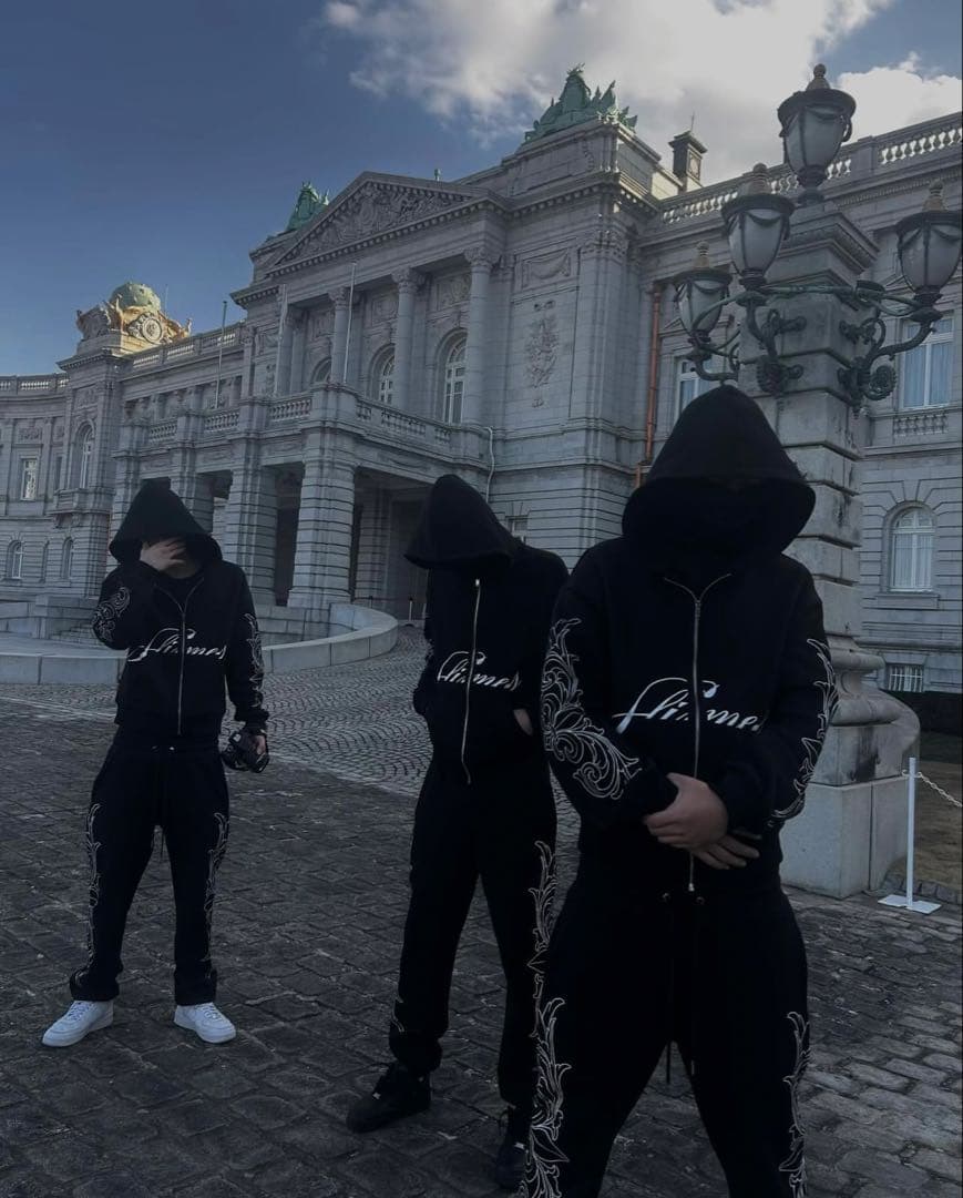 Yvng Patra着用 Graveofslimes セットアップS 黒最安値