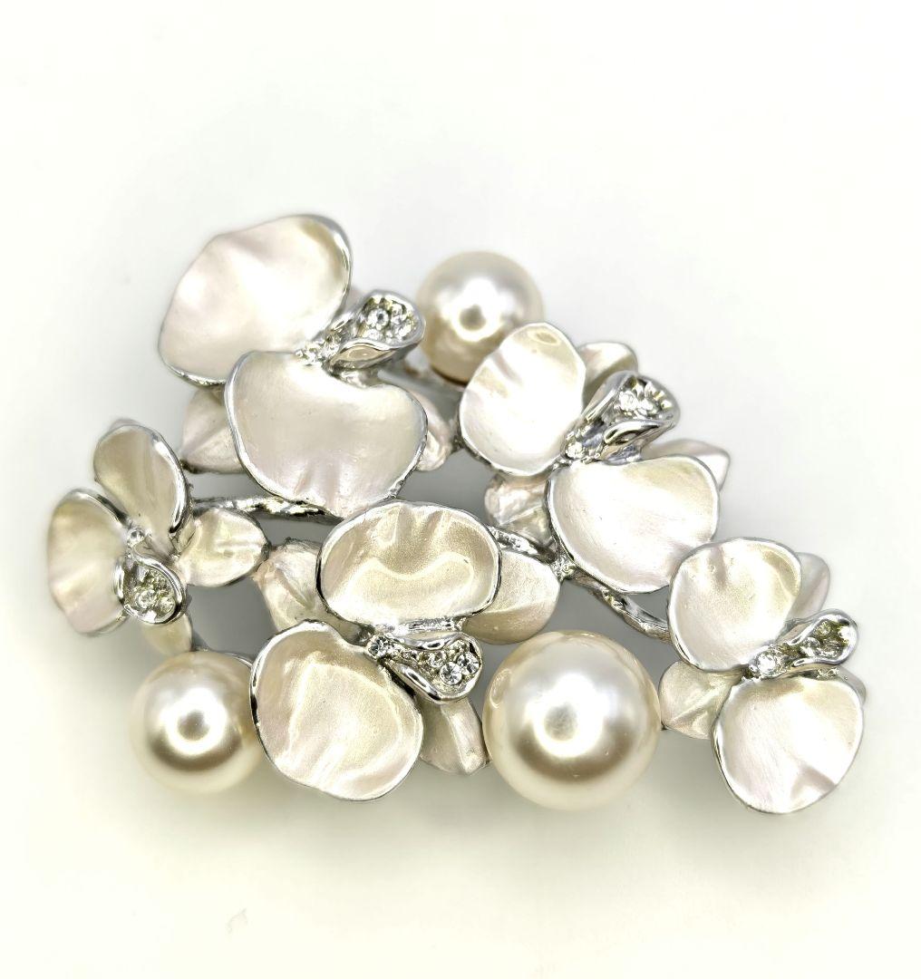 VENDOME BOUTIQUE 上品 フラワー パール ブローチ