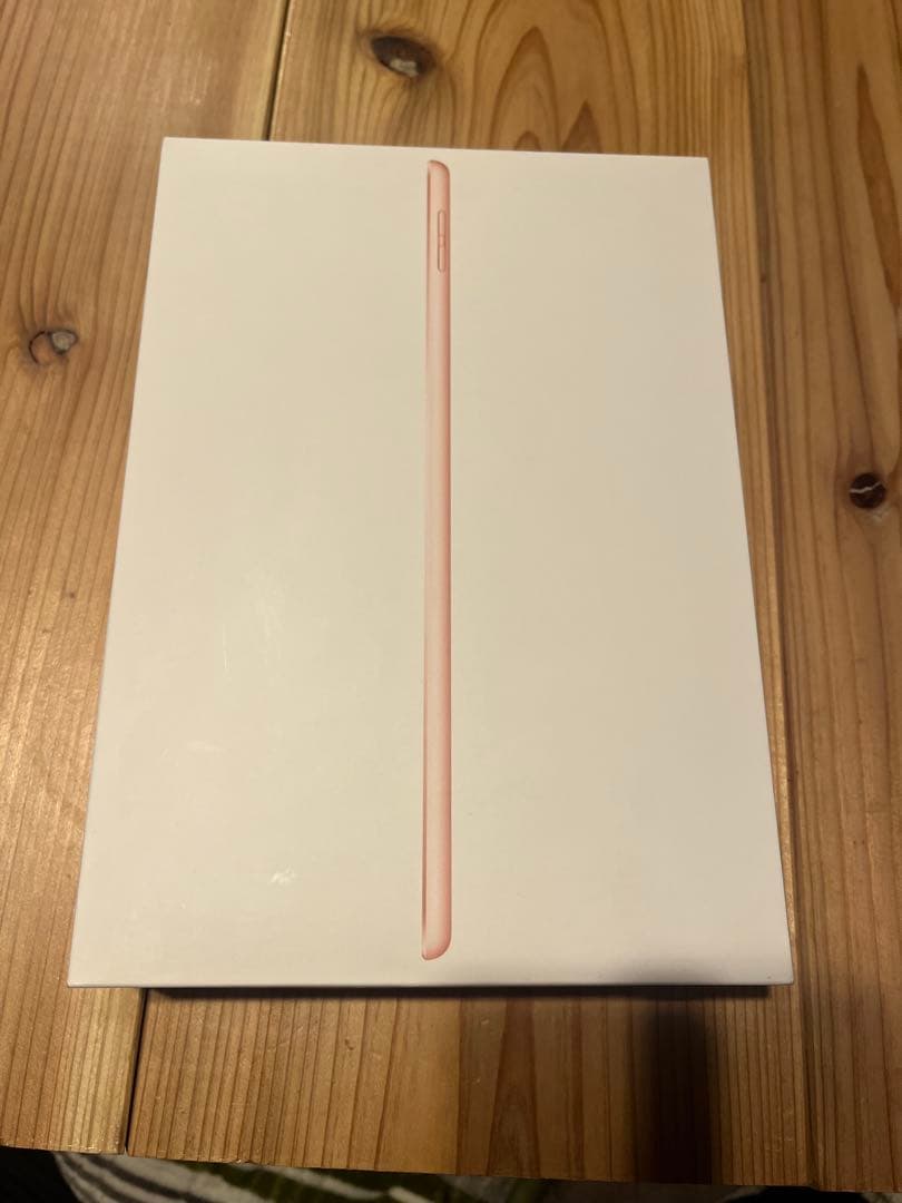 iPad第8世代32G【箱あり】（商品名） ジャンク扱い・部品取りやサブ機に