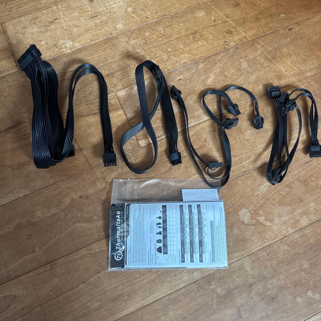 電源ユニット Thermaltake 1200w
