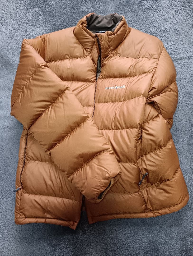mont-bell ブラウン ダウンジャケット