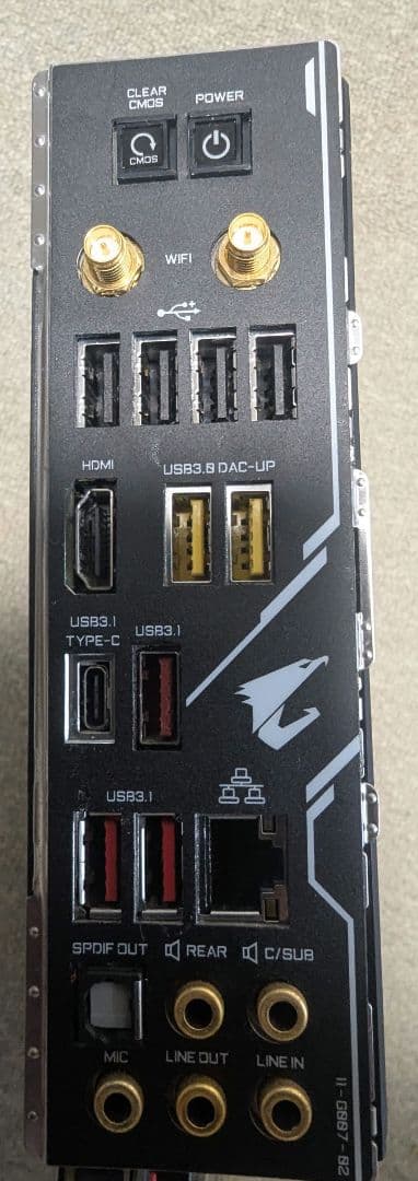 GIGABYTE Z390 AORUS MASTER 本体