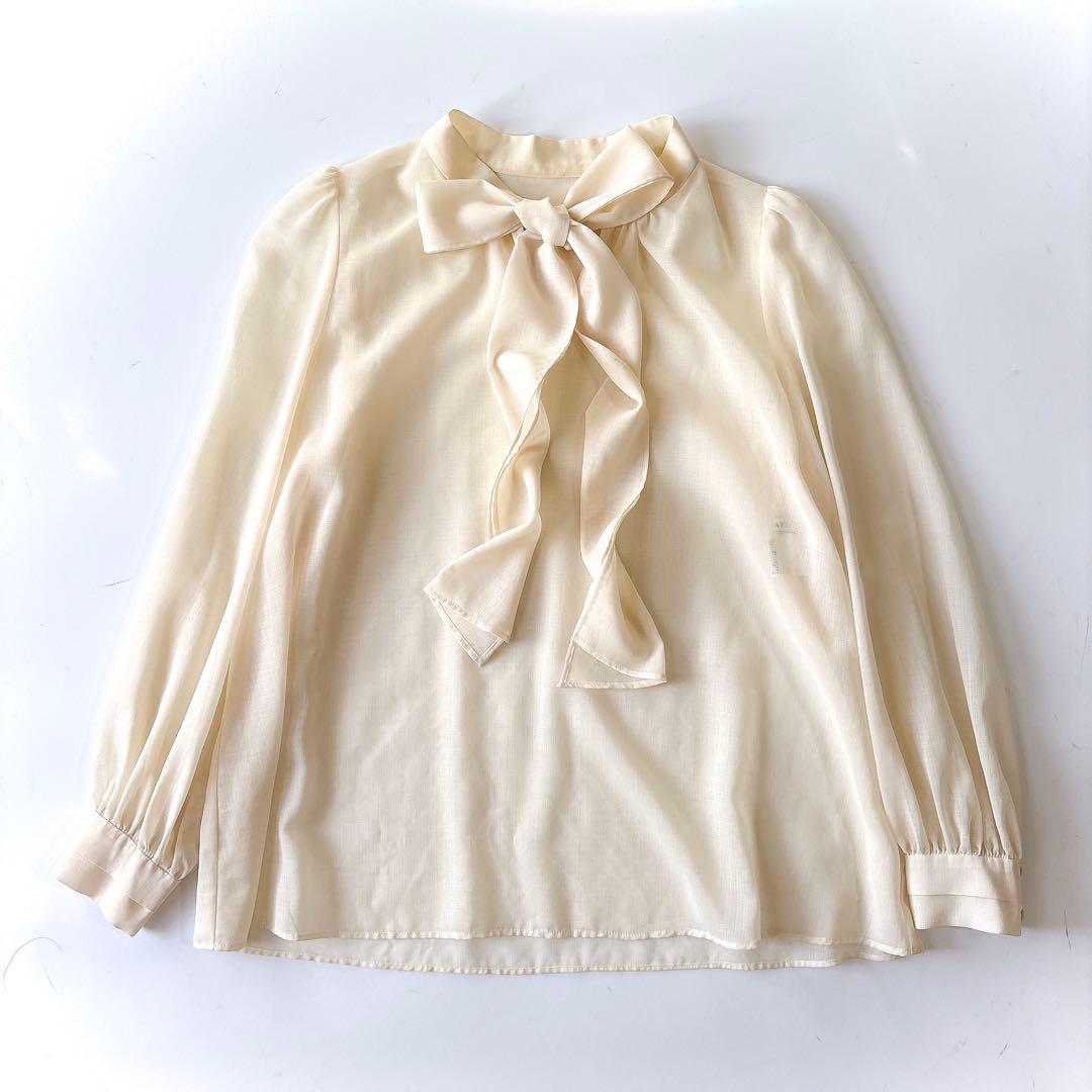s*a様 美品⁑アナイ　ウールボイルボウタイブラウス　アイボリー　38 シアーシ