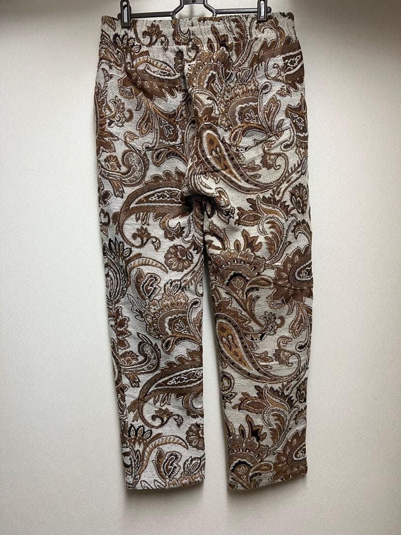 ペイズリー柄　セットアップ　ゴブラン織り　総柄