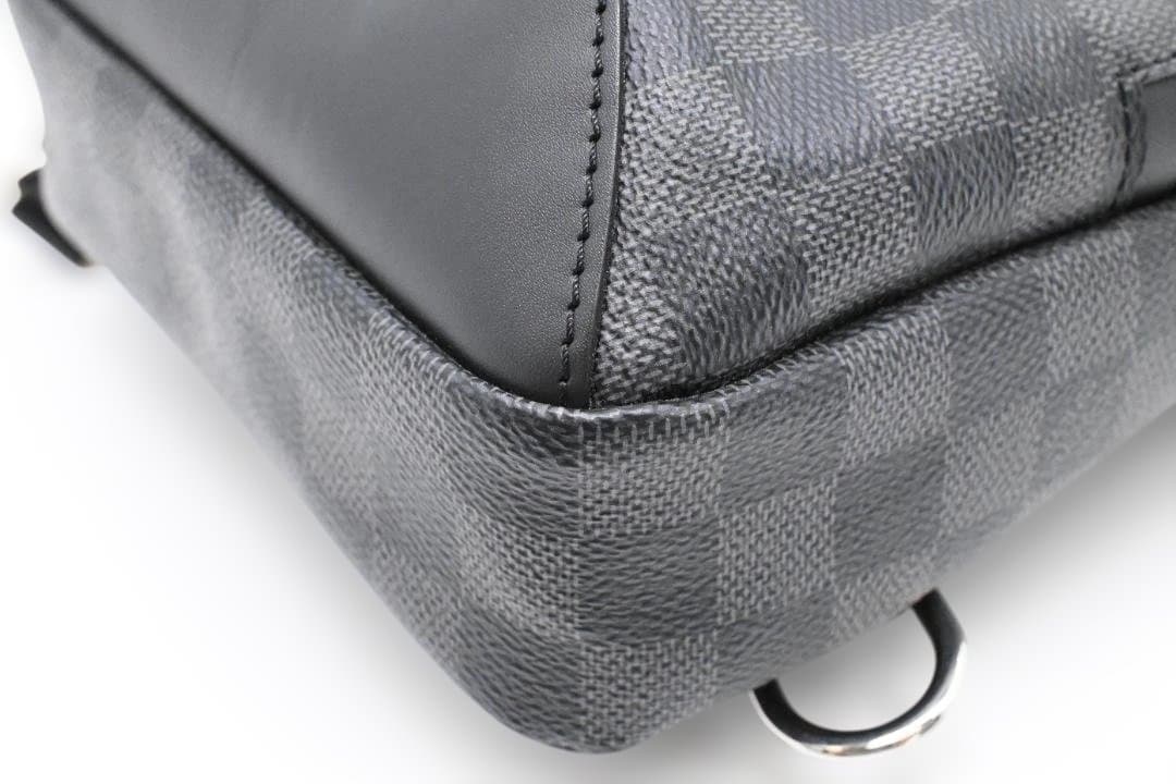 【超美品】ルイヴィトン ダミエ グラフィット アヴェニュー スリングバッグ