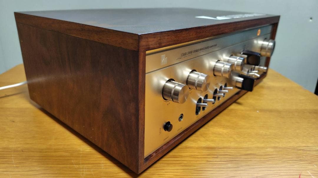 プリメインアンプ LUXMAN L-504 真空管アンプ ウッド仕上げ