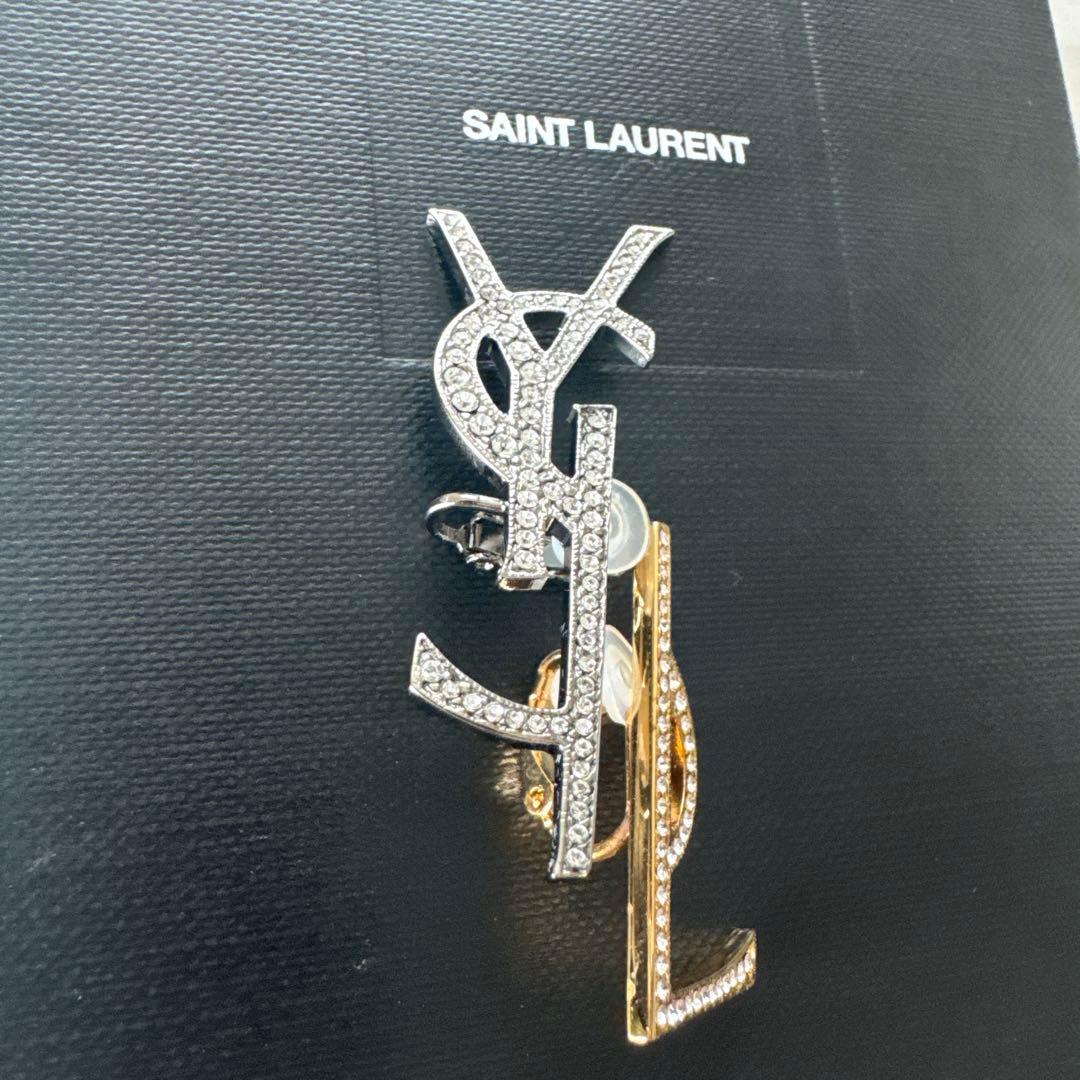 SAINT LAURENT YSLロゴピアス(片耳用)