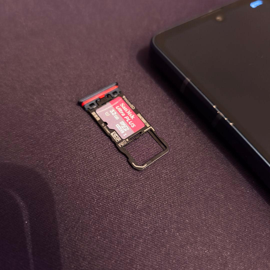 シャープ SHARP AQUOS sense8 6GB/128GB SIMフリー