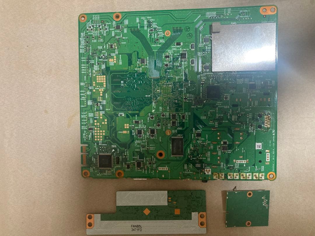 東芝 REGZA レグザ 55J8 メイン基盤など