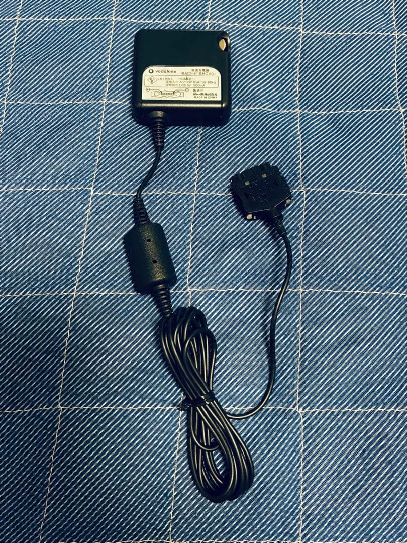 SHARP J-PHONE SH04 ホワイト 携帯電話本体　メルカリ便発送