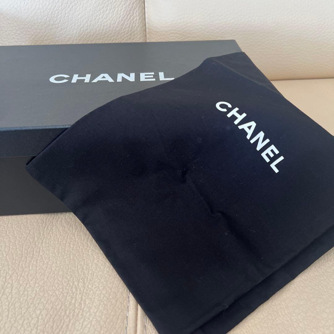 CHANEL ブラック シルバー ハイヒール