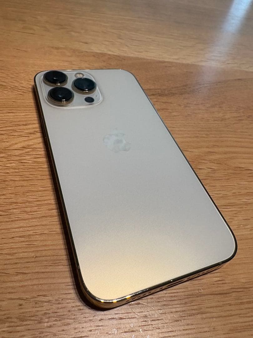 【割れ無し】iPhone13 Pro 256GB ゴールド SIMフリー　82%