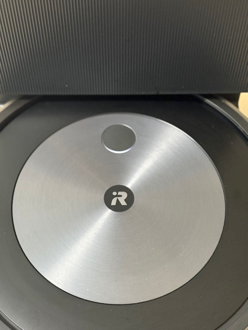 アイロボット(IRobot)ルンバ j7+ ロボット掃除機